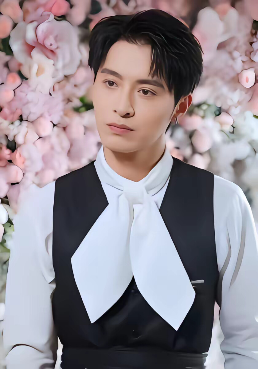 《穿成兒子！我親自治他的戀愛腦》劇照