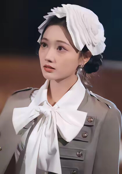 《穿成兒子！我親自治他的戀愛腦》劇照