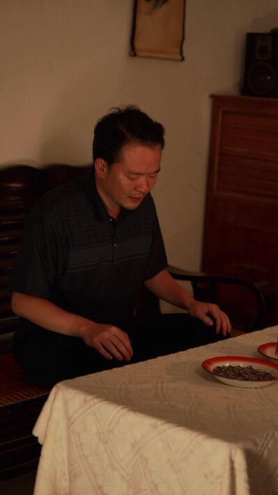 《舊鈔裡的父愛》劇照