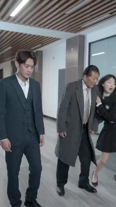 《寒門逆襲坐擁財富》劇照