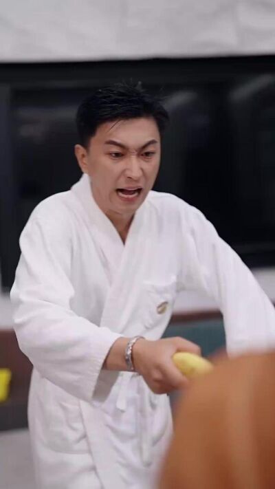 《一覺醒來家裡住滿古人》劇照