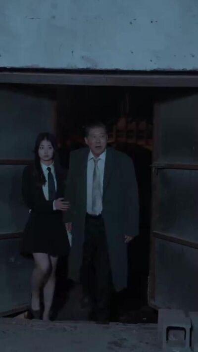 《寒門逆襲坐擁財富》劇照