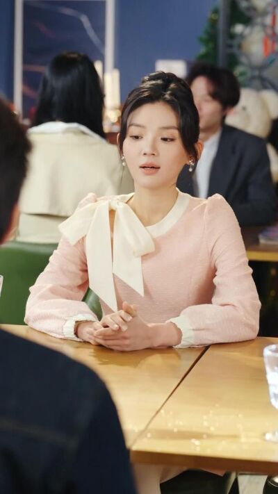 《提取她们相亲愿望，我成首富了》剧照