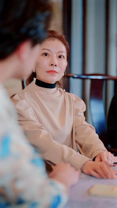 《化身死对头后清算旧债》剧照