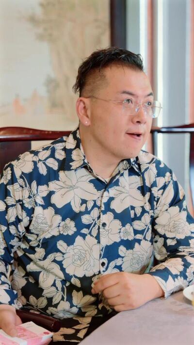 《化身死对头后清算旧债》剧照