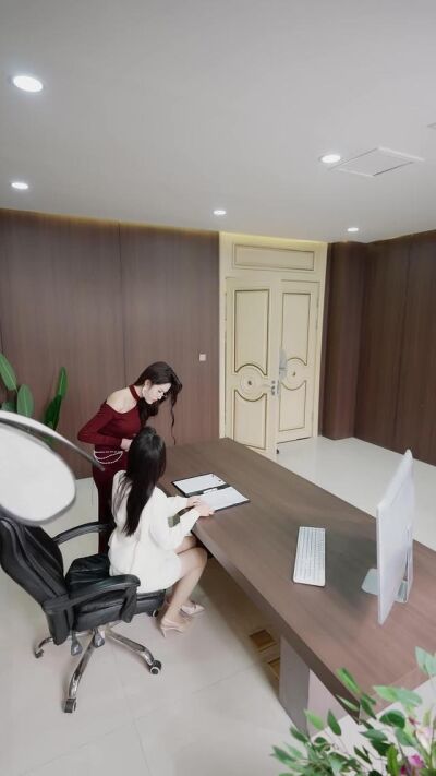 《贅婿不裝了，我是渡劫仙尊》劇照