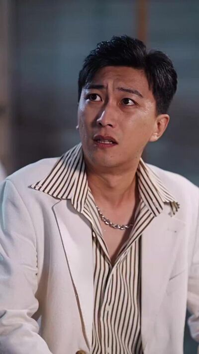 《一覺醒來家裡住滿古人》劇照