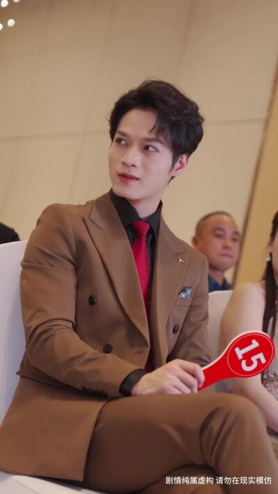 《离婚后，我继承了上亿遗产》剧照