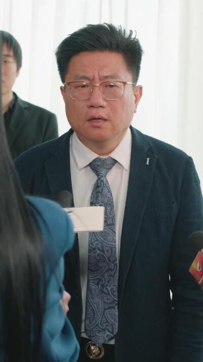 《無敵保鏢，高冷校花愛上我》劇照