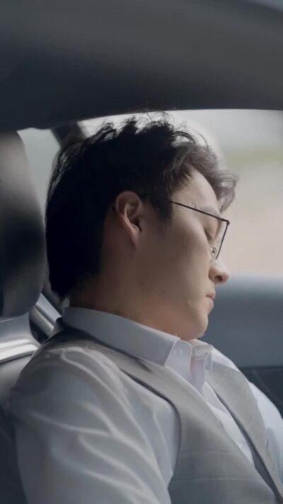 《寒門逆襲坐擁財富》劇照