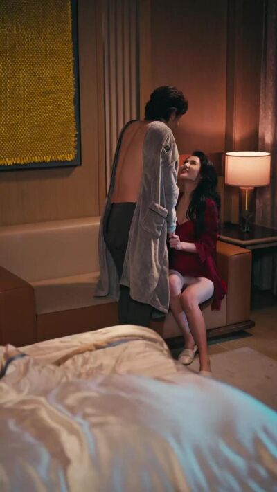 《偷聽我心聲後，美女總裁繃不住了》劇照