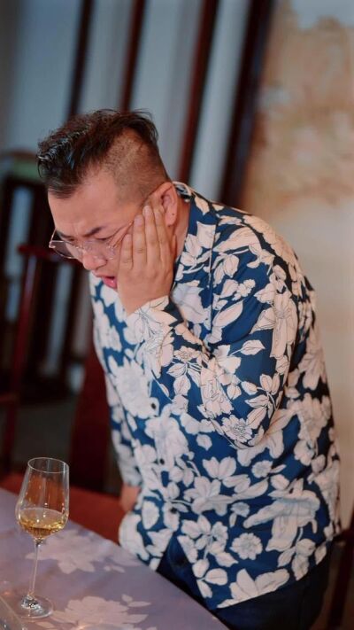 《化身死对头后清算旧债》剧照