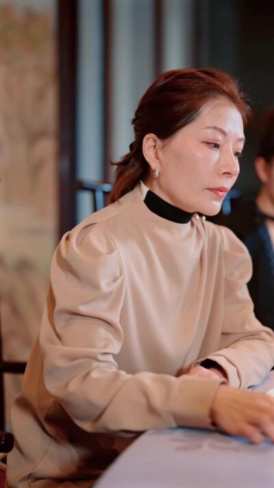 《化身死对头后清算旧债》剧照