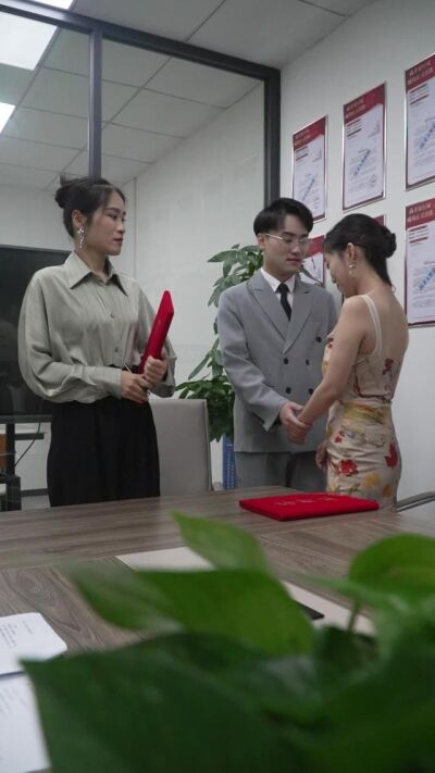 《雙面知己，她們清醒破局》劇照