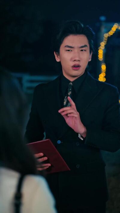 《偷聽我心聲後，美女總裁繃不住了》劇照