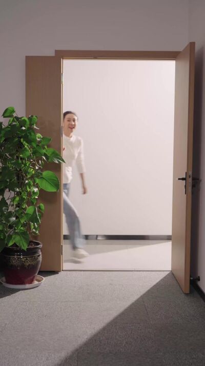 《分手後我成了香竹林高山古樹茶王》劇照
