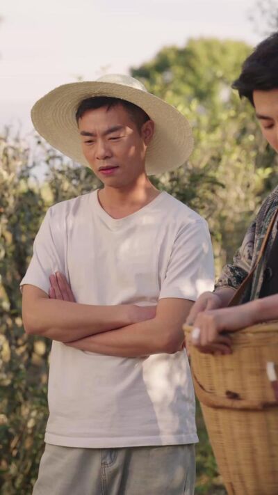 《分手後我成了香竹林高山古樹茶王》劇照