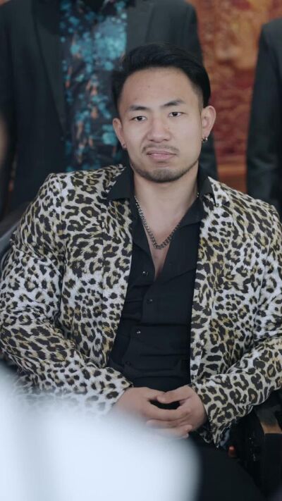 《未來預報：發財要低調》劇照