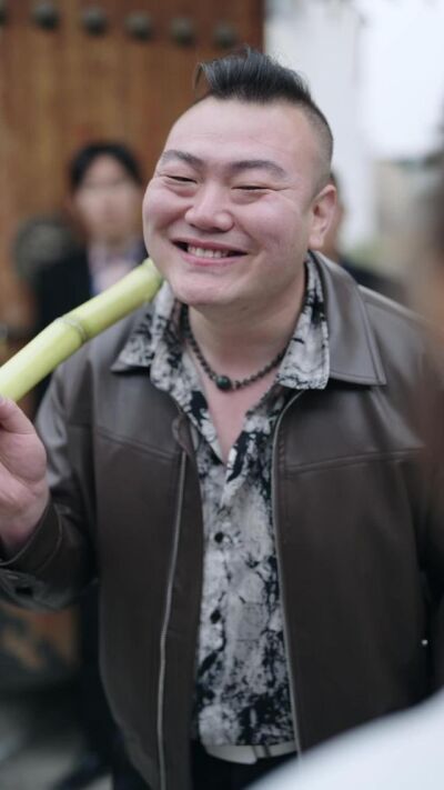 《未來預報：發財要低調》劇照