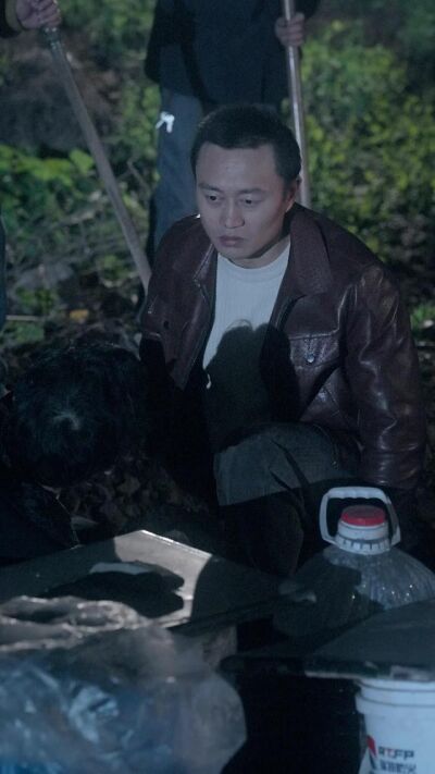 《欠债请还钱》剧照