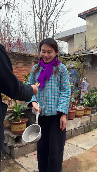 《籬下騙局》劇照