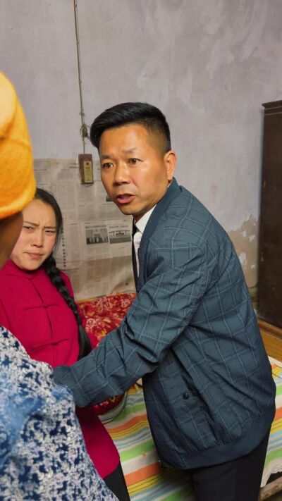《爱在田野风气时》剧照
