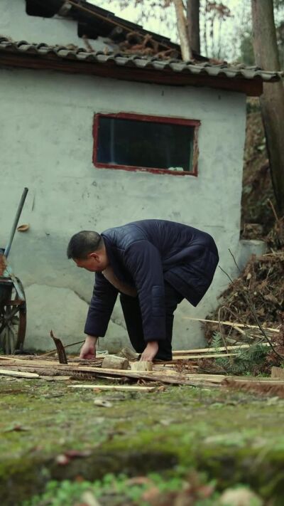 《她在山水逢缘》剧照