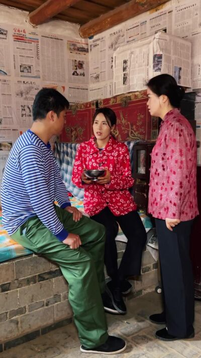 《辣媳不好欺》劇照