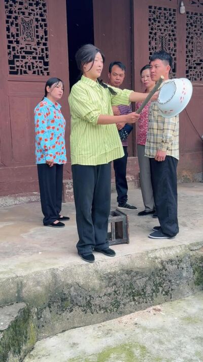 《辣媳掌家，婆家开花》剧照