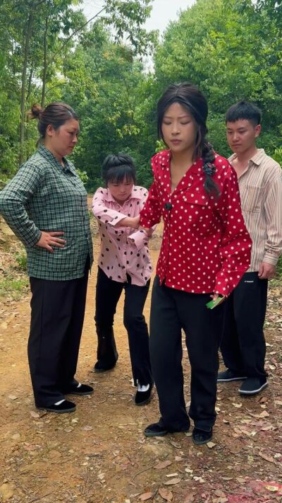 《辣媳掌家，婆家开花》剧照