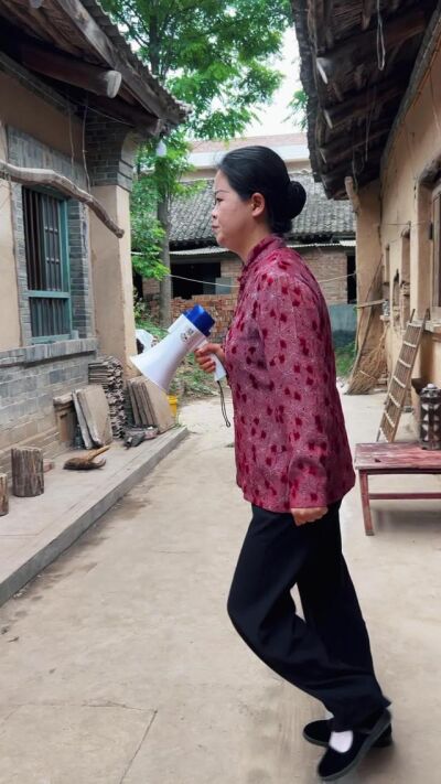 《辣媳不好欺》剧照