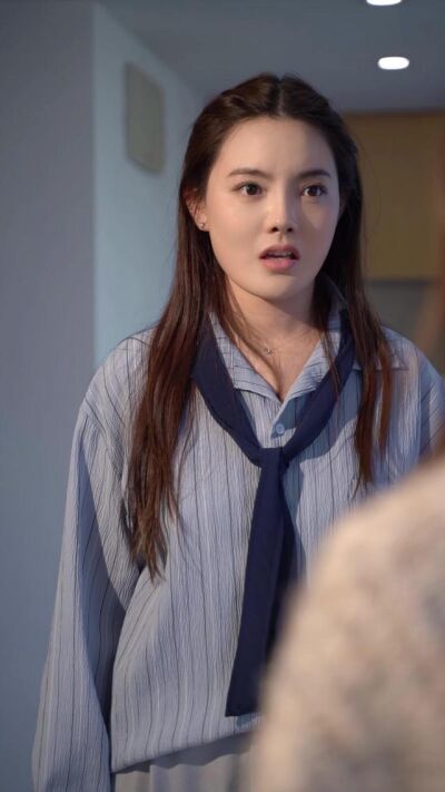 《重返青春後我力挽狂瀾修補女兒紅線》劇照