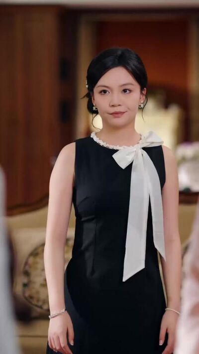《离婚而已，林小姐的追求者排到法国》剧照