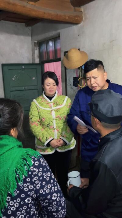 《瞞妻》劇照