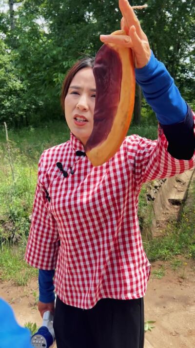 《辣媳不好欺》剧照