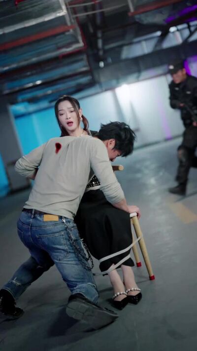 《最強反派烏鴉哥》劇照