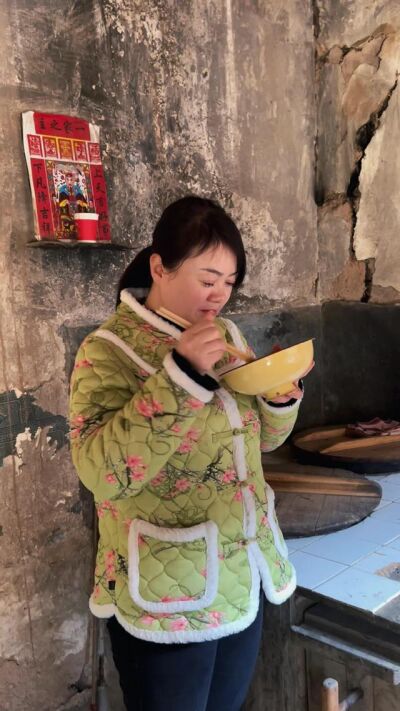 《瞒妻》剧照