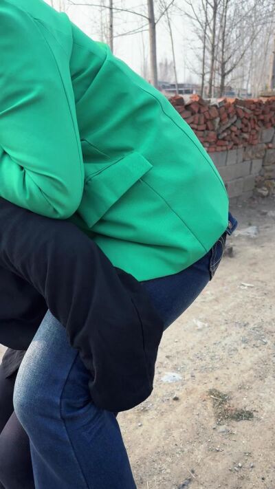 《籬下騙局》劇照