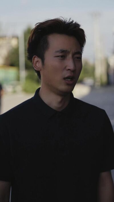 《小城青年之不玩笑婚姻》劇照