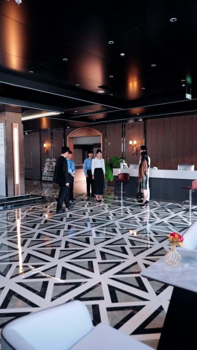 《我在哥哥酒店当前台》剧照