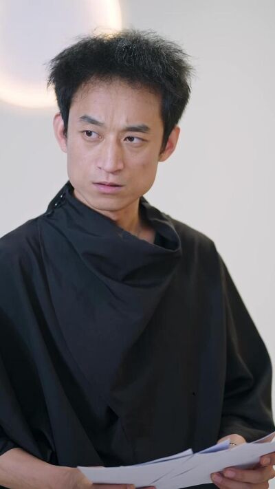 《从模特到演员我靠演技杀疯短国》剧照