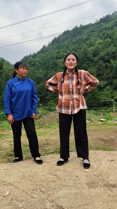 《別惹那個種地的女人》劇照