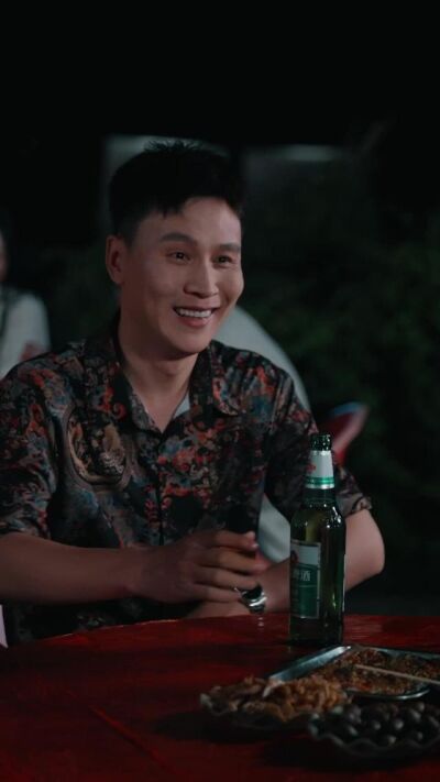 《八月无声，炽夏遇微光》剧照