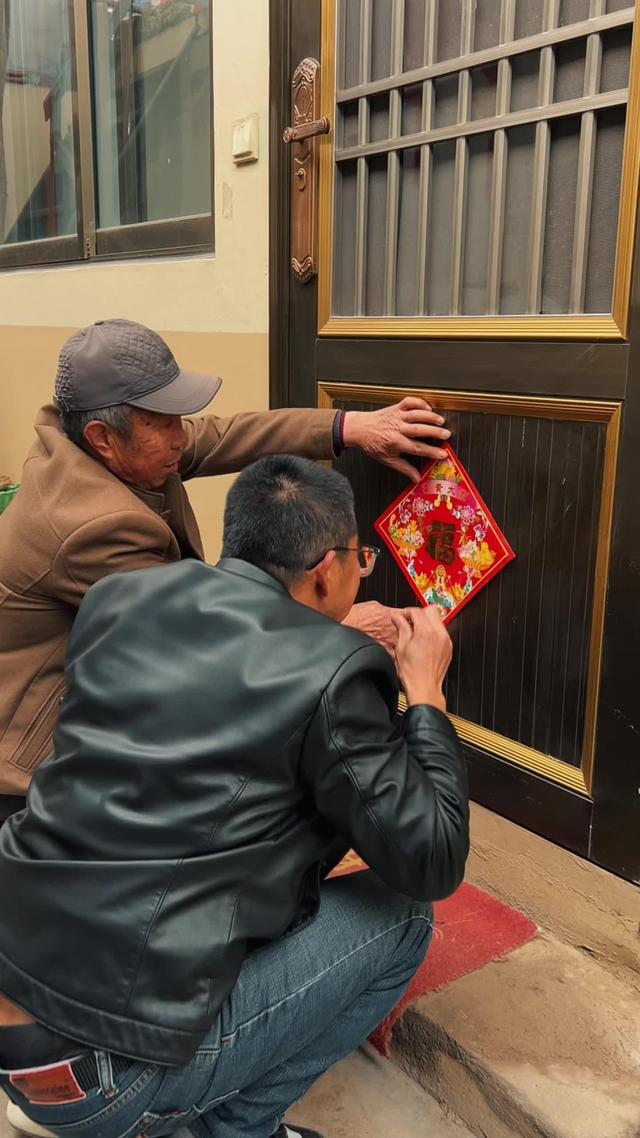 《暖歲盼人歸》劇照