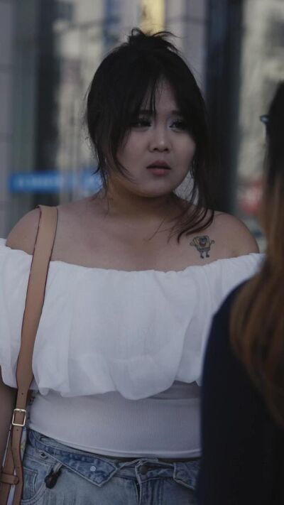 《小城青年之不玩笑婚姻》劇照