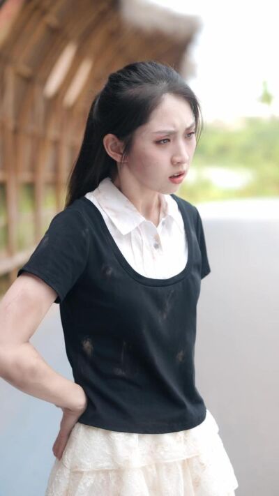 《变成丧尸也爱你》剧照