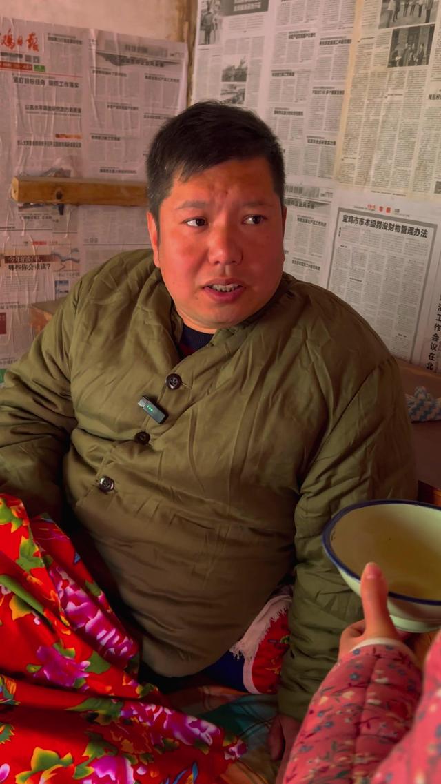 《茅草屋下半生緣》劇照