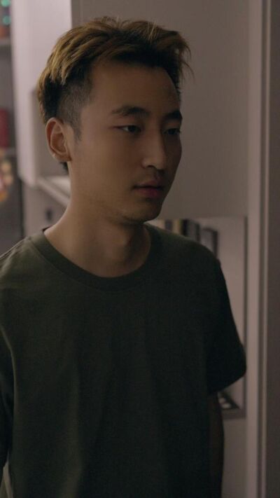 《小城青年之不玩笑婚姻》劇照