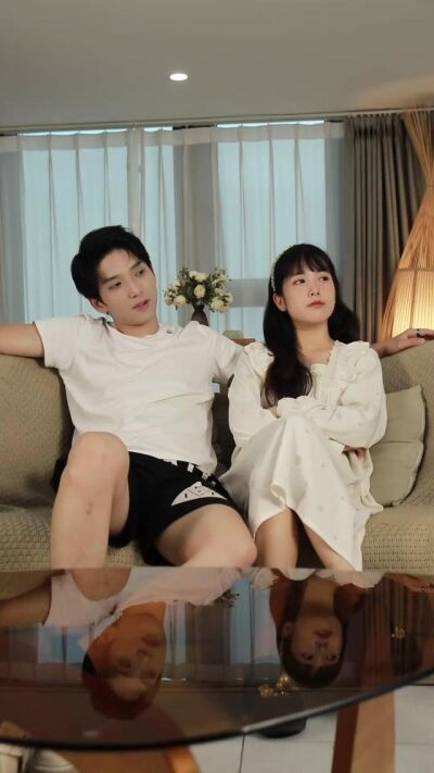 《夏风与少年之隔壁的他》剧照