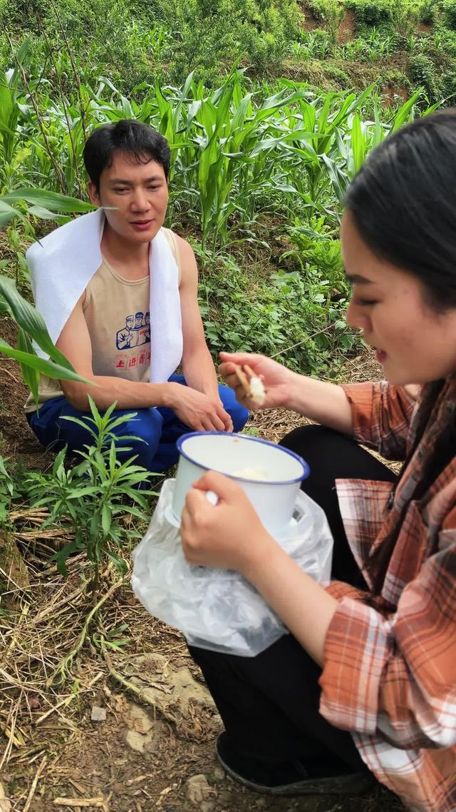 《别惹那个种地的女人》剧照